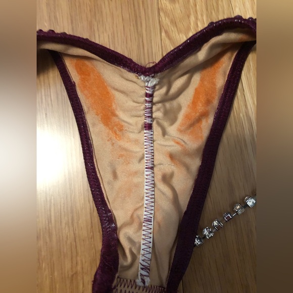 Competition bikini - Picture 3 of 3